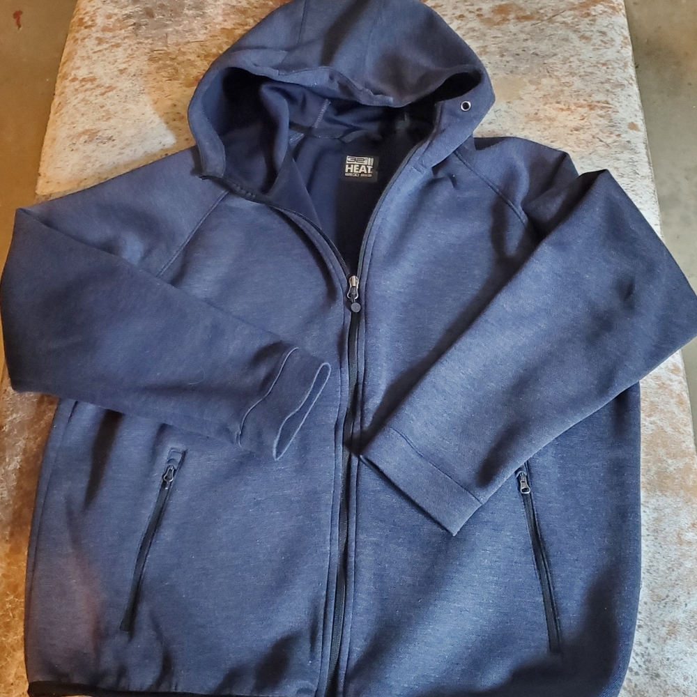 32* sweatshirt Mens XL